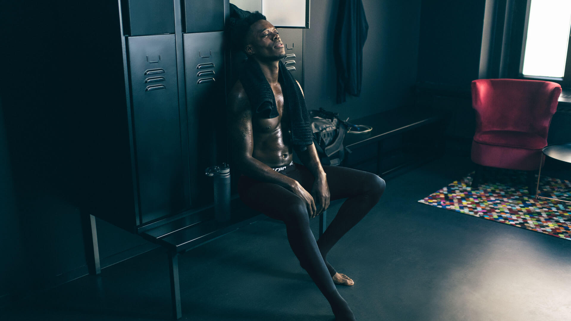 Recovery socks i odzież uciskowa – ile nosić po treningu?