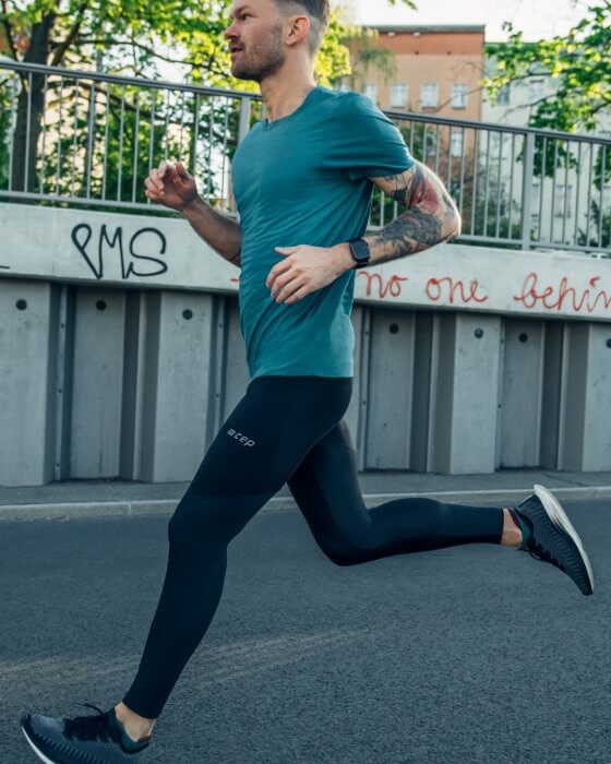 CEP-LEGGINSY-ULTRALIGHT-meskie